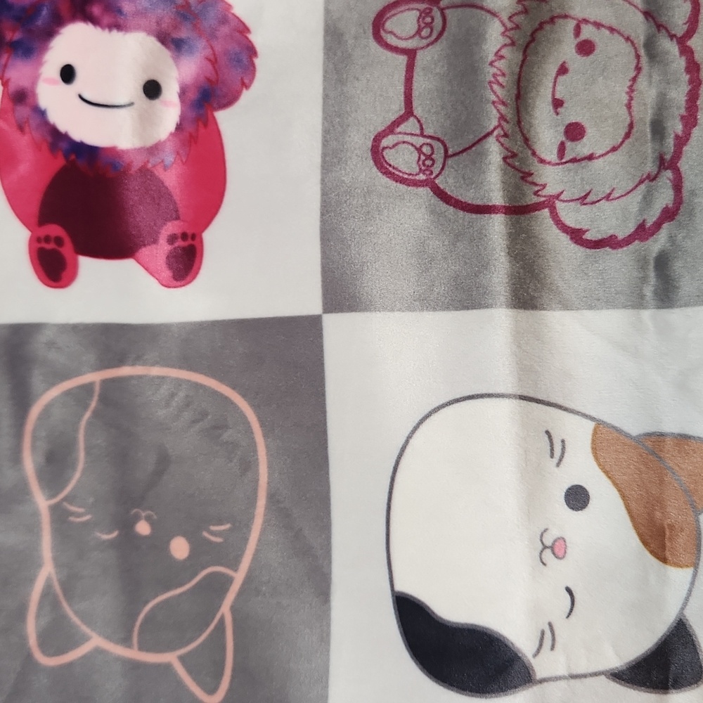 SQUISHMALLOWS ultra Soft Pillow Cases  Each Comes With A SMALL SQUISHMALLOW. - Picture 10 of 16
